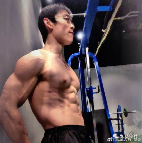 自幼从武26年,咏春拳师变筋肉男
