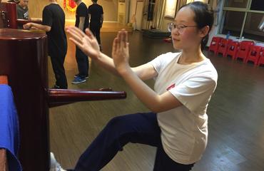 南昌臻传咏春拳木人桩免费送